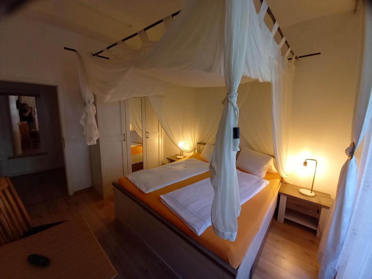 קרמס אן דר דונאו Gaestehaus Auf Der Kunstmeile מראה חיצוני תמונה